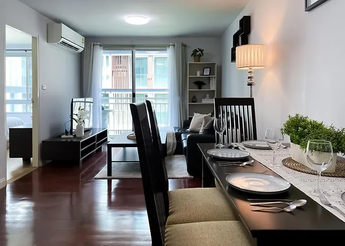Spacious 53 Sqm L Bts Thong Lo L Ultra Fast Wifi Bangkok